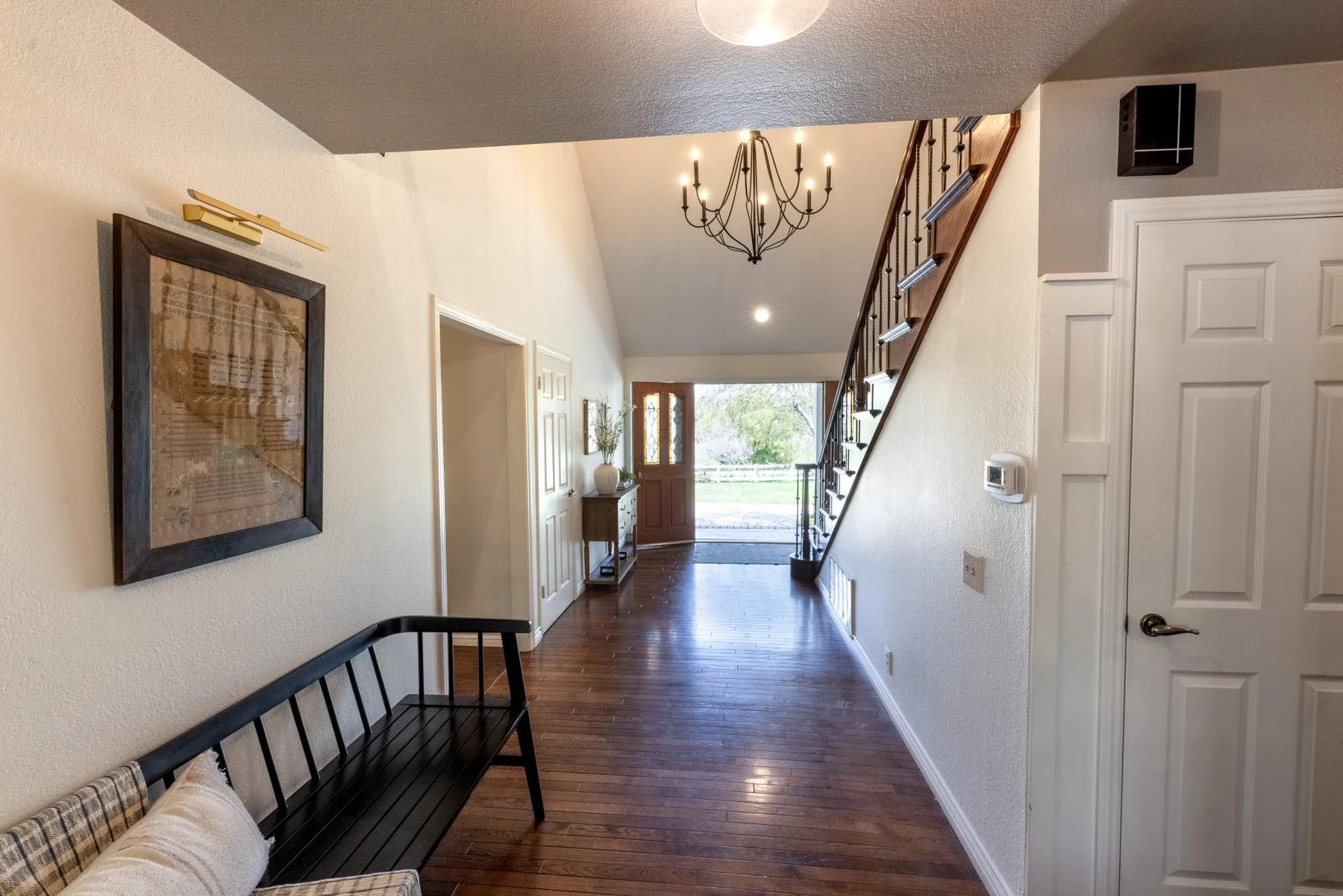 016-sand-canyon-hallway-entrance.jpg