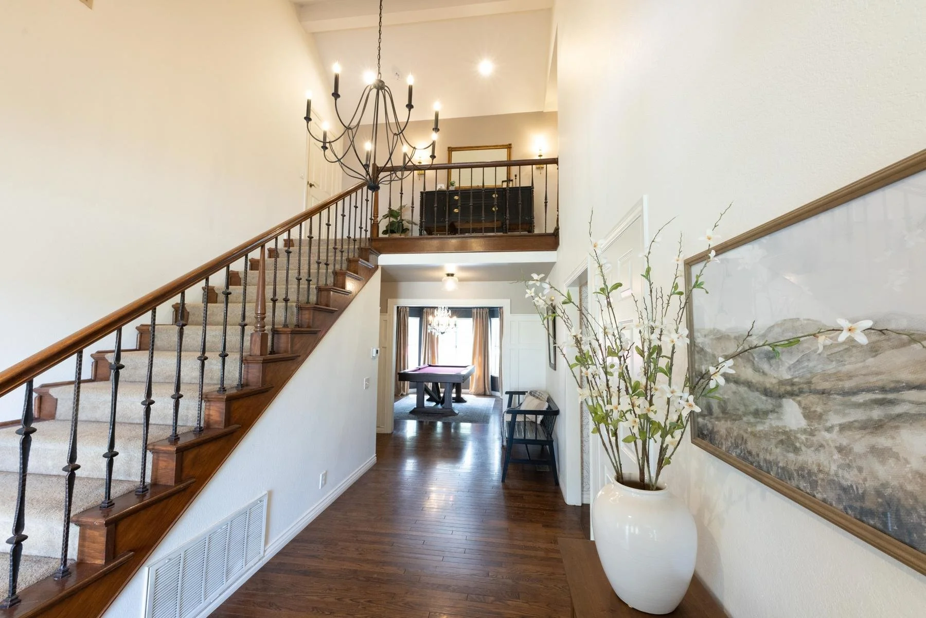 015-sand-canyon-foyer-staircase.jpg