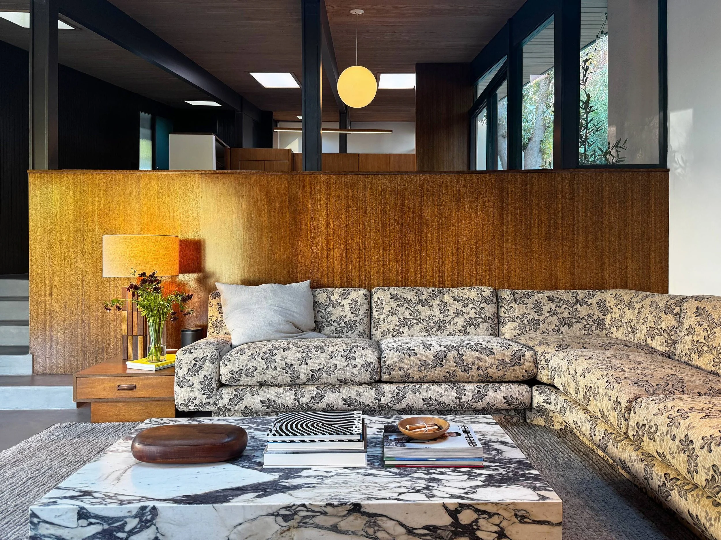 01_living_room_image_1.jpg