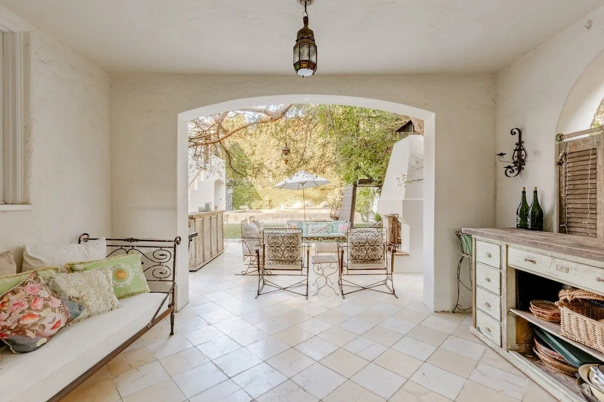 PL-6201-hollywood-mediterranean-villa-021.jpg