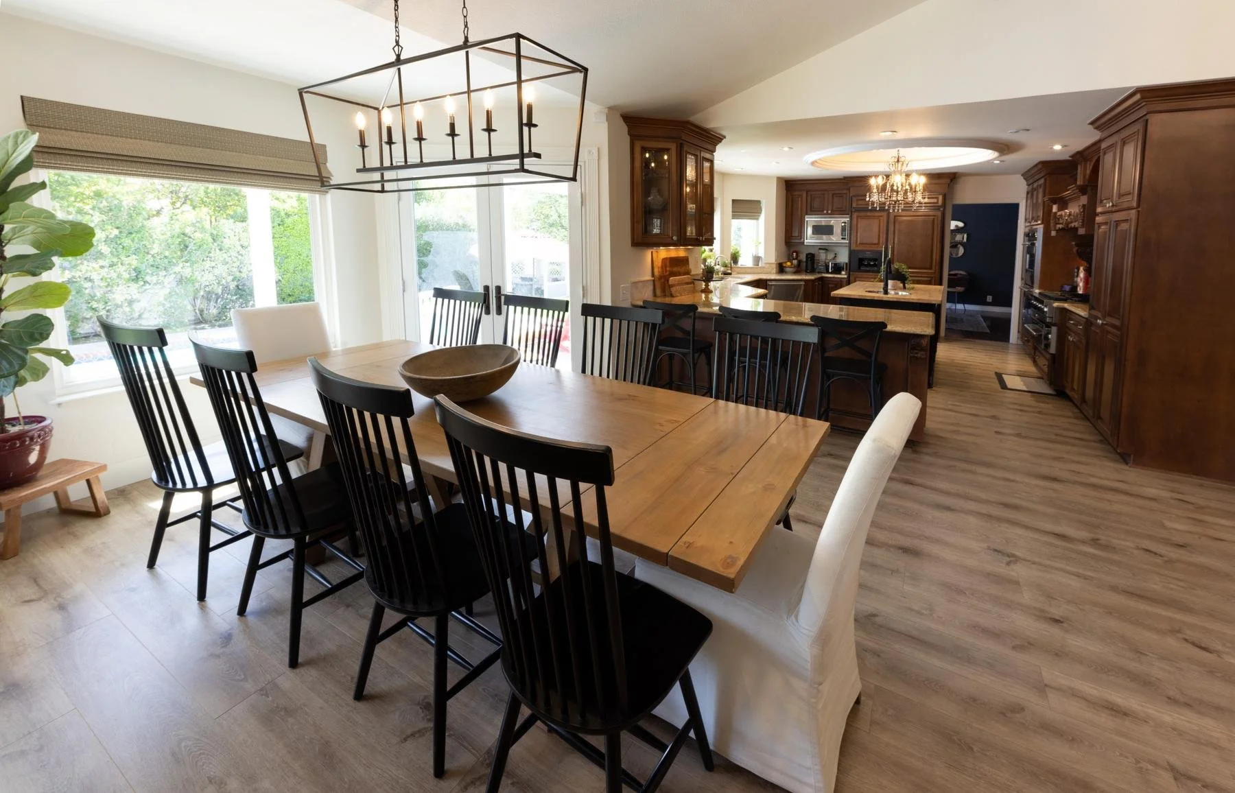 024-sand-canyon-dining-room.jpg