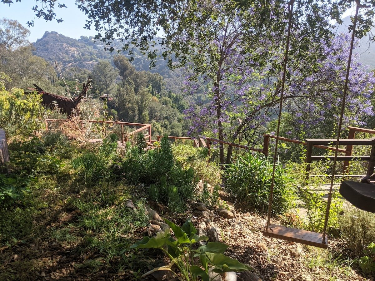 PL-1504-topanga-canyon-view-cabin-028.jpg