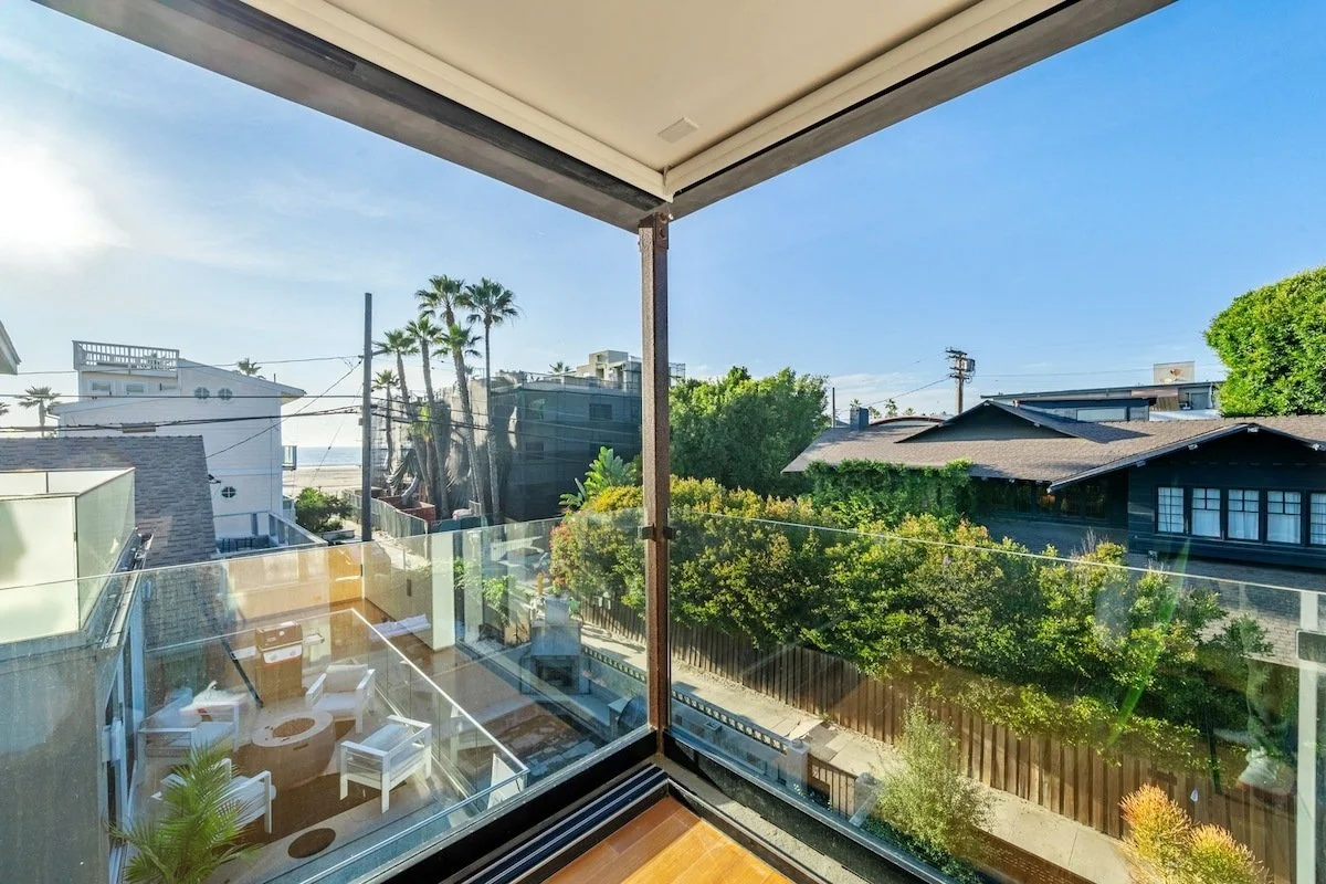 PL-4501-venice-coastal-courtyard-house-012.jpg