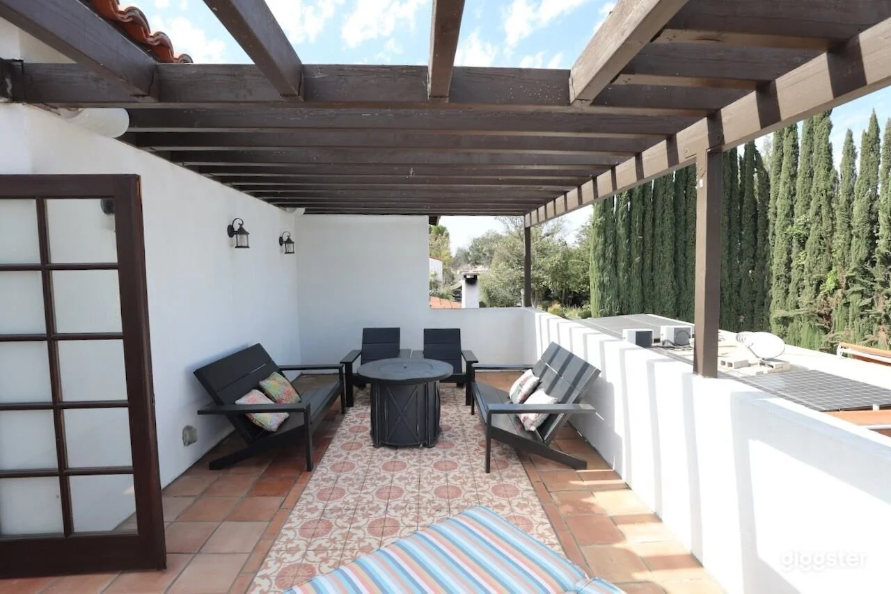 107_Toluca_Lake_Spanish_Revival.jpg