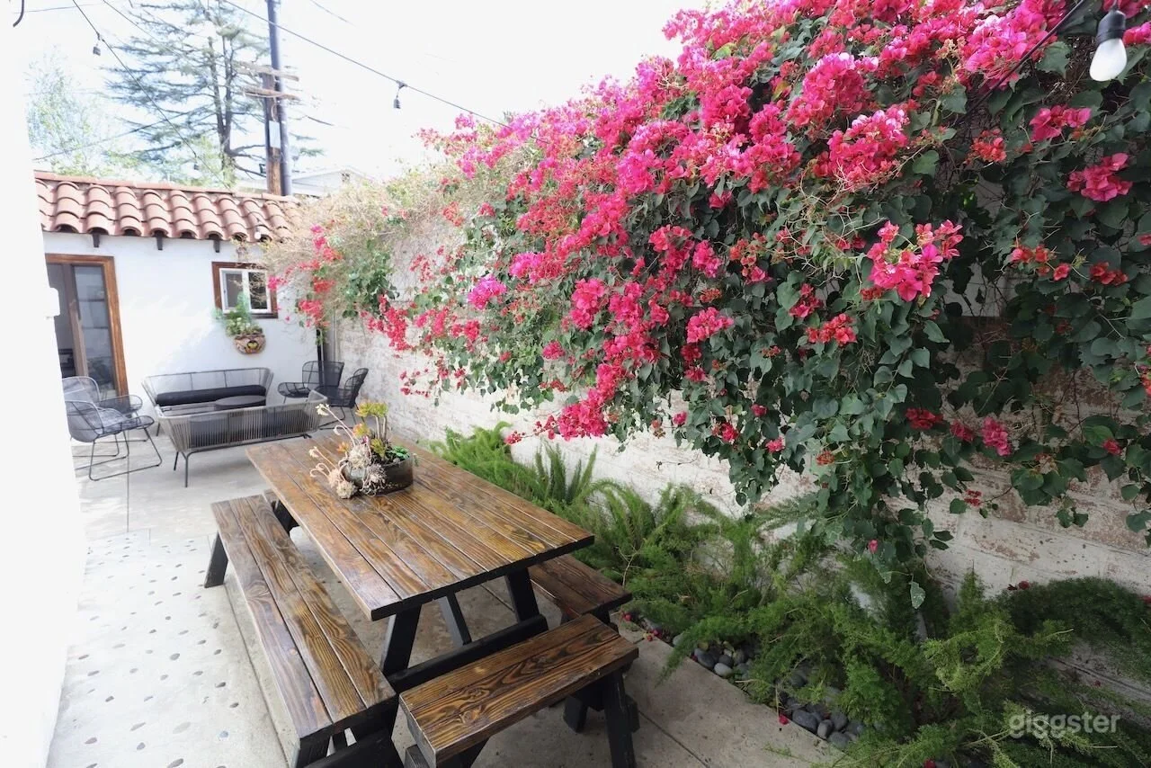 021_Toluca_Lake_Spanish_Revival.jpg