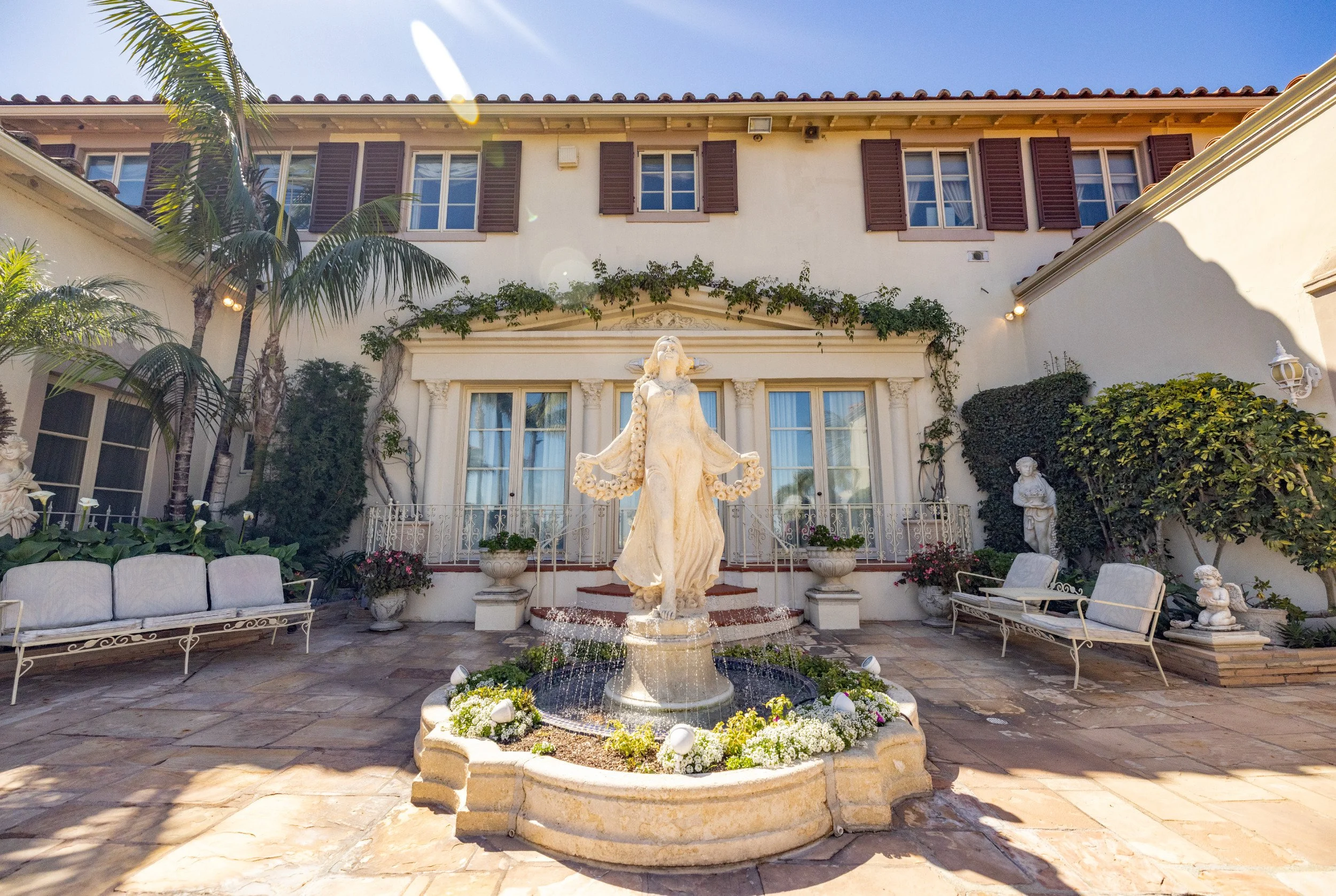 La_Dolce_Villa_003.jpg