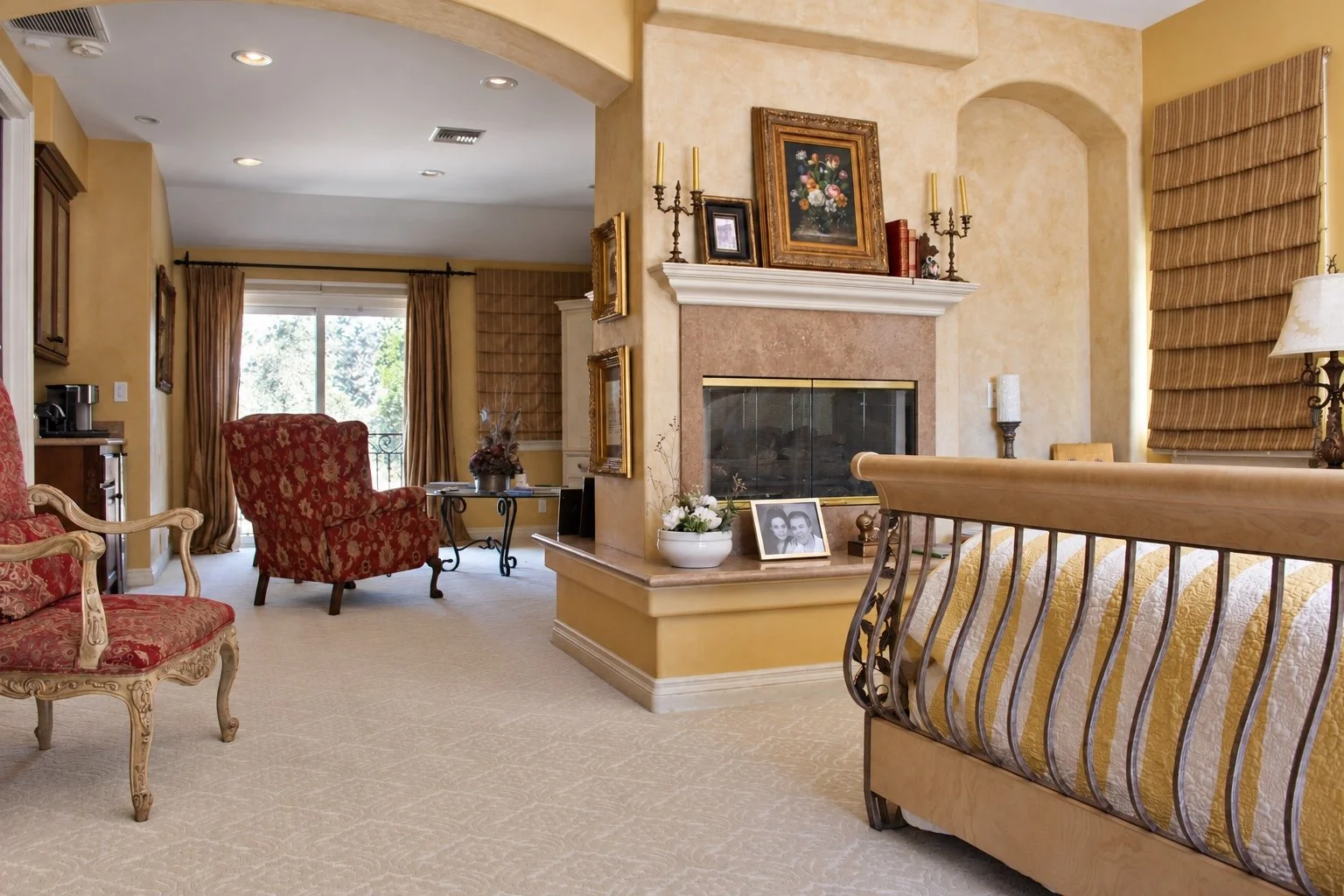 24-primary-bedroom-fireplace.jpg