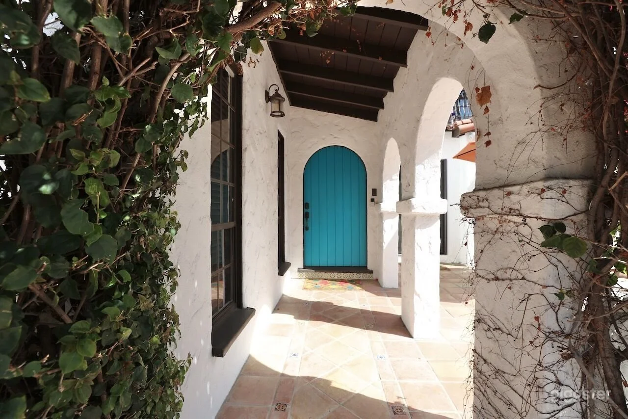 043_Toluca_Lake_Spanish_Revival.jpg