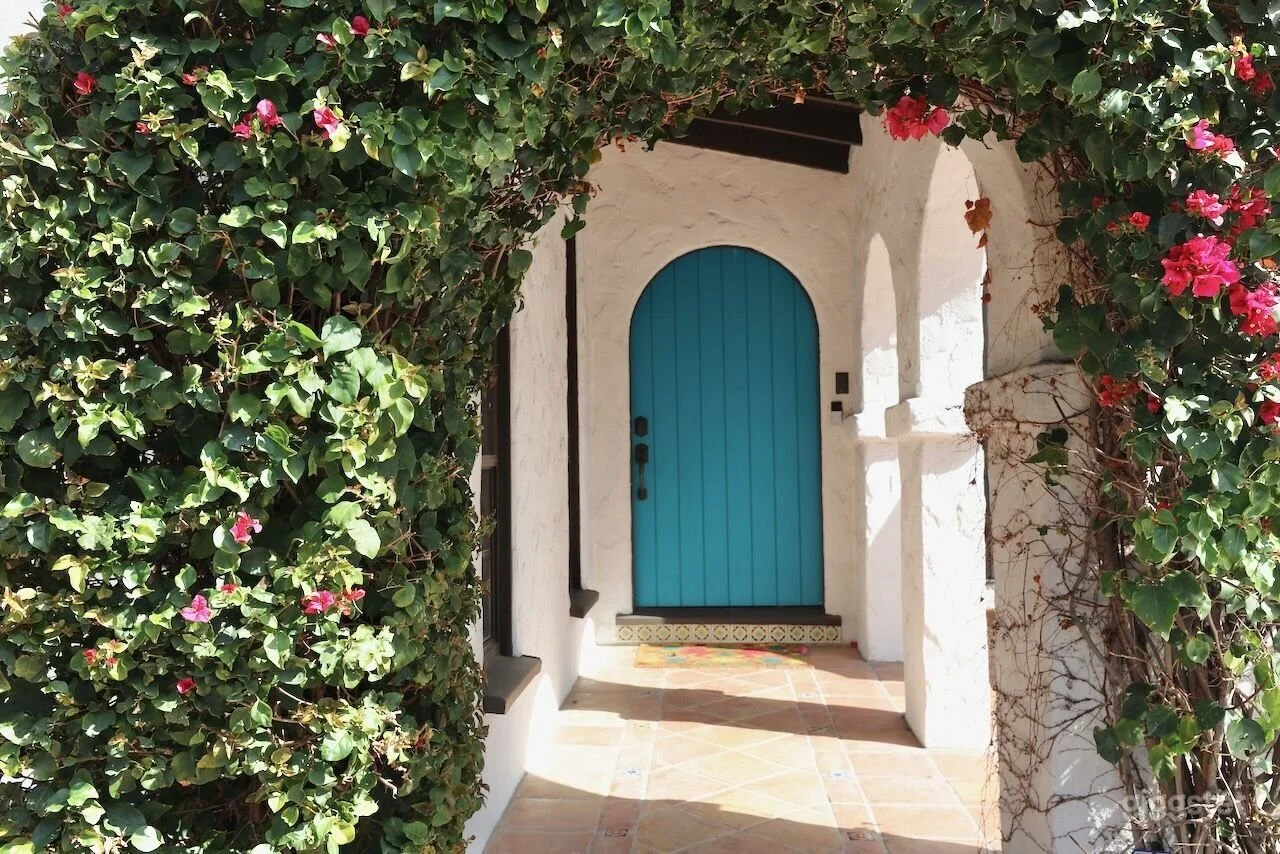039_Toluca_Lake_Spanish_Revival.jpg