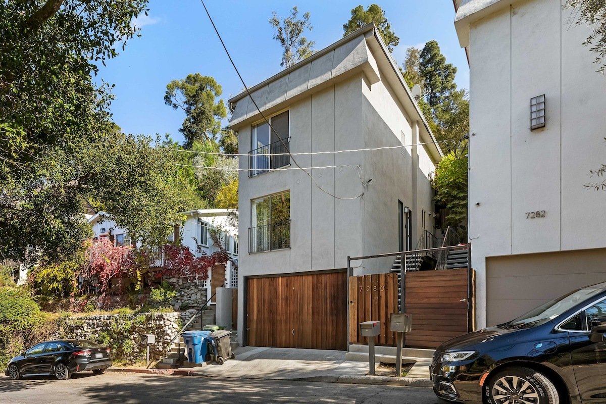 PL-6009-hollywood-hills-mid-century-hideaway-038.jpg