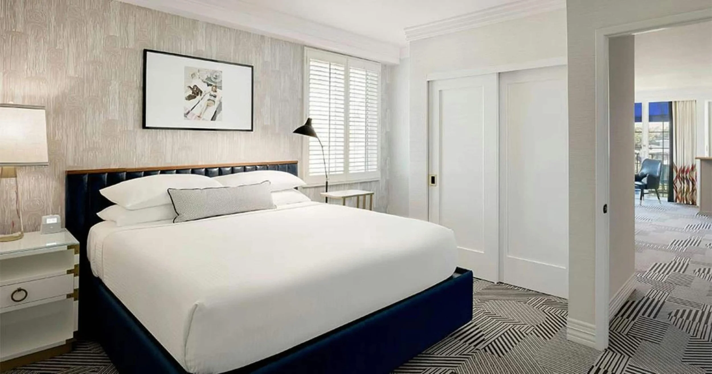 PL-6102-west-hollywood-boutique-hotel-suite-033.jpg