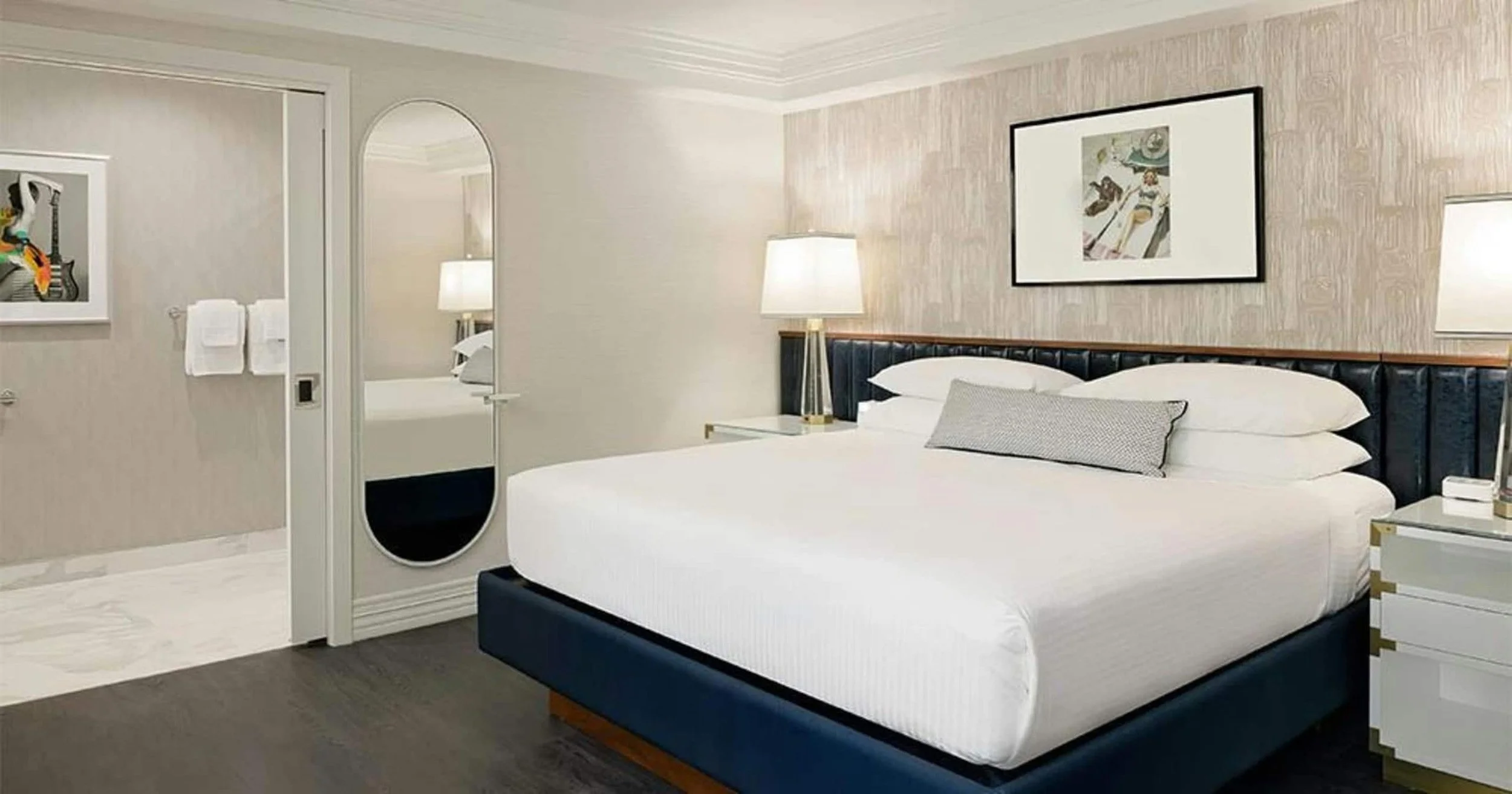 PL-6102-west-hollywood-boutique-hotel-suite-006.jpg