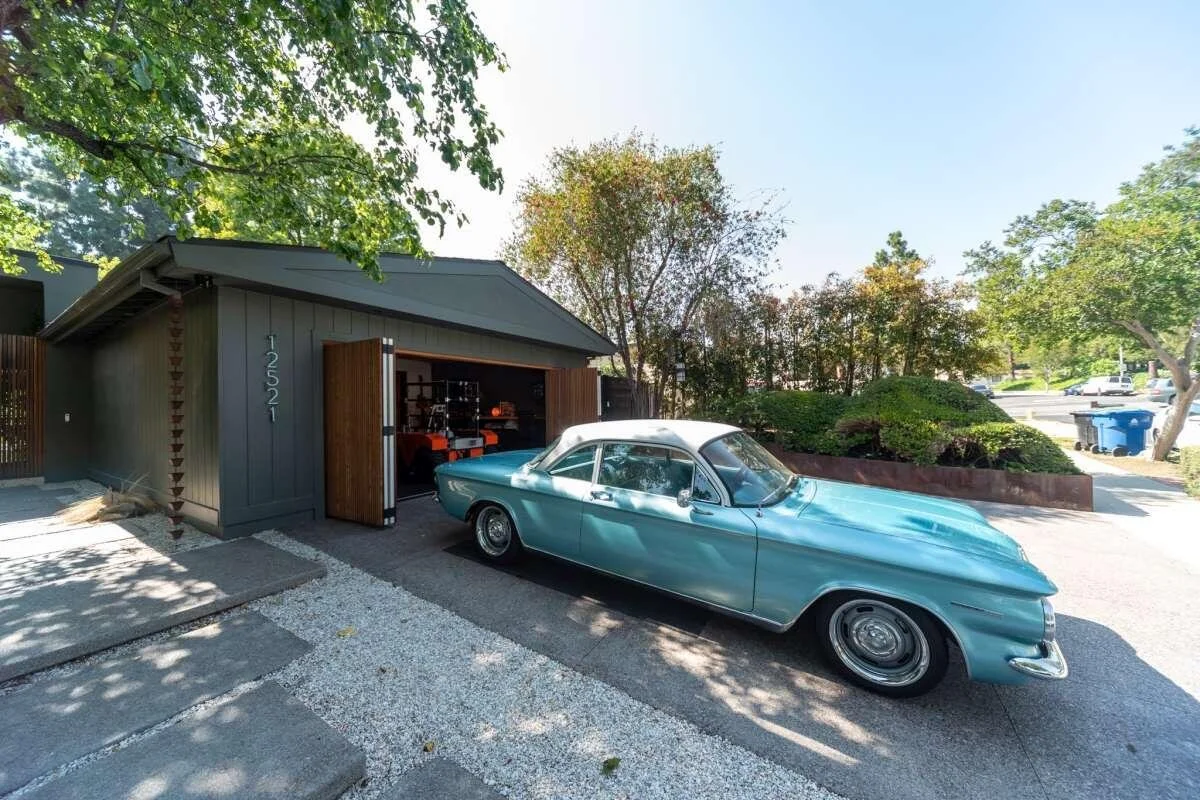 0076_14061_garage_6.jpg