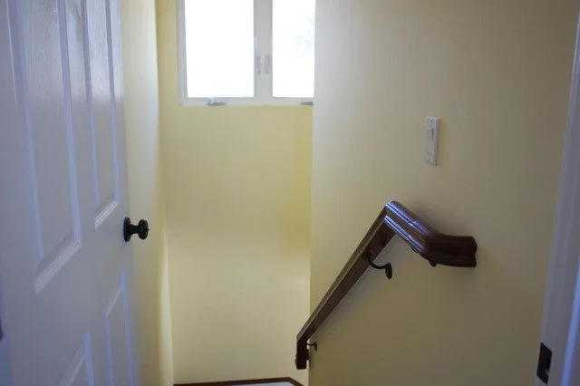 045_9466_stairs2.jpg