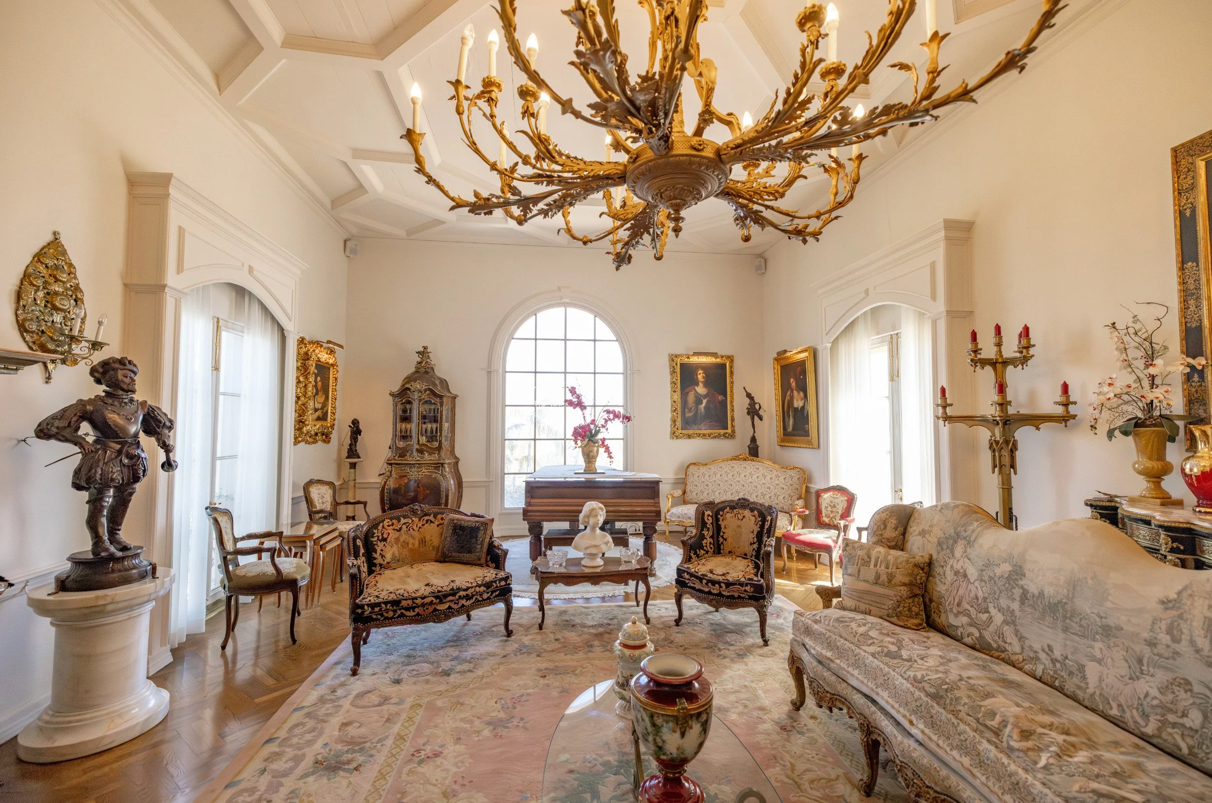 La_Dolce_Villa_045.jpg