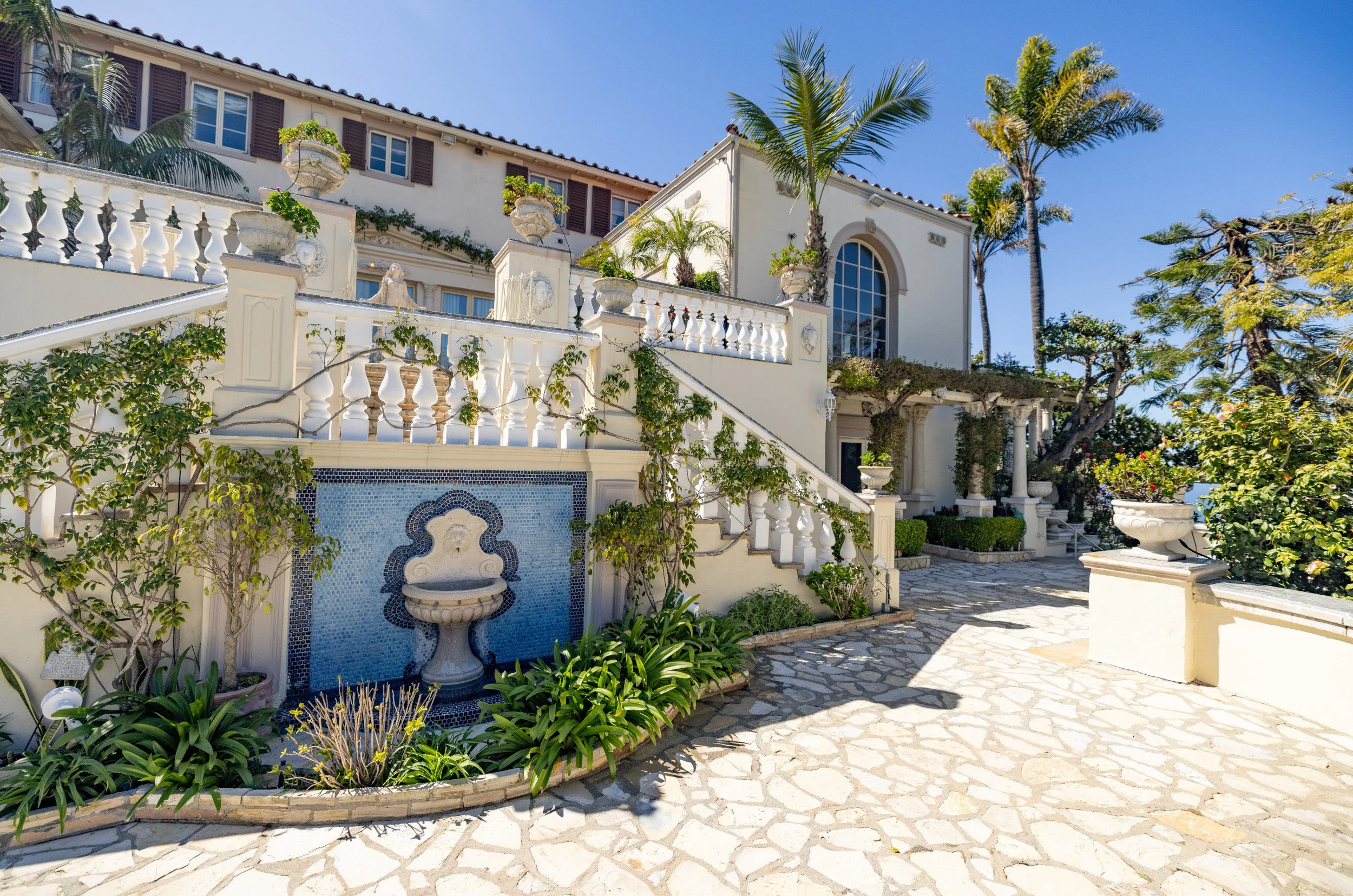 La_Dolce_Villa_021.jpg