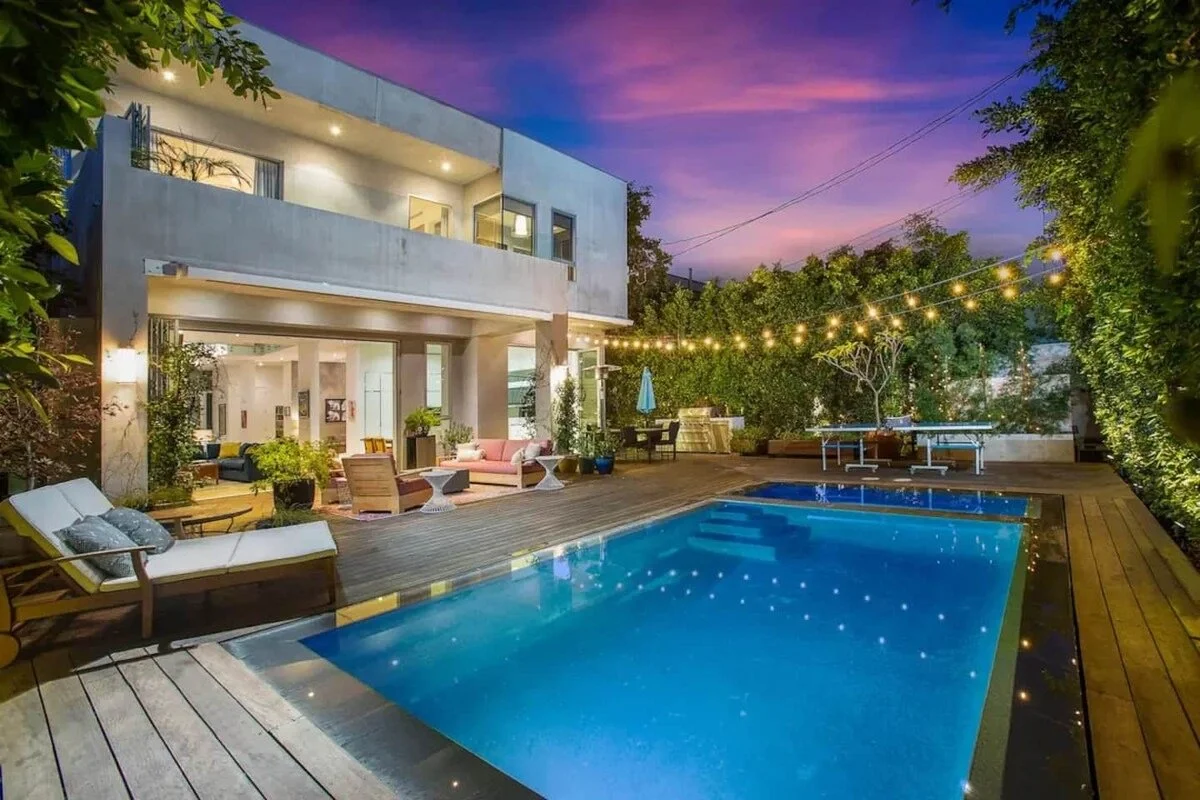 PL-7601-beverly-grove-modern-pool-estate-001.jpg