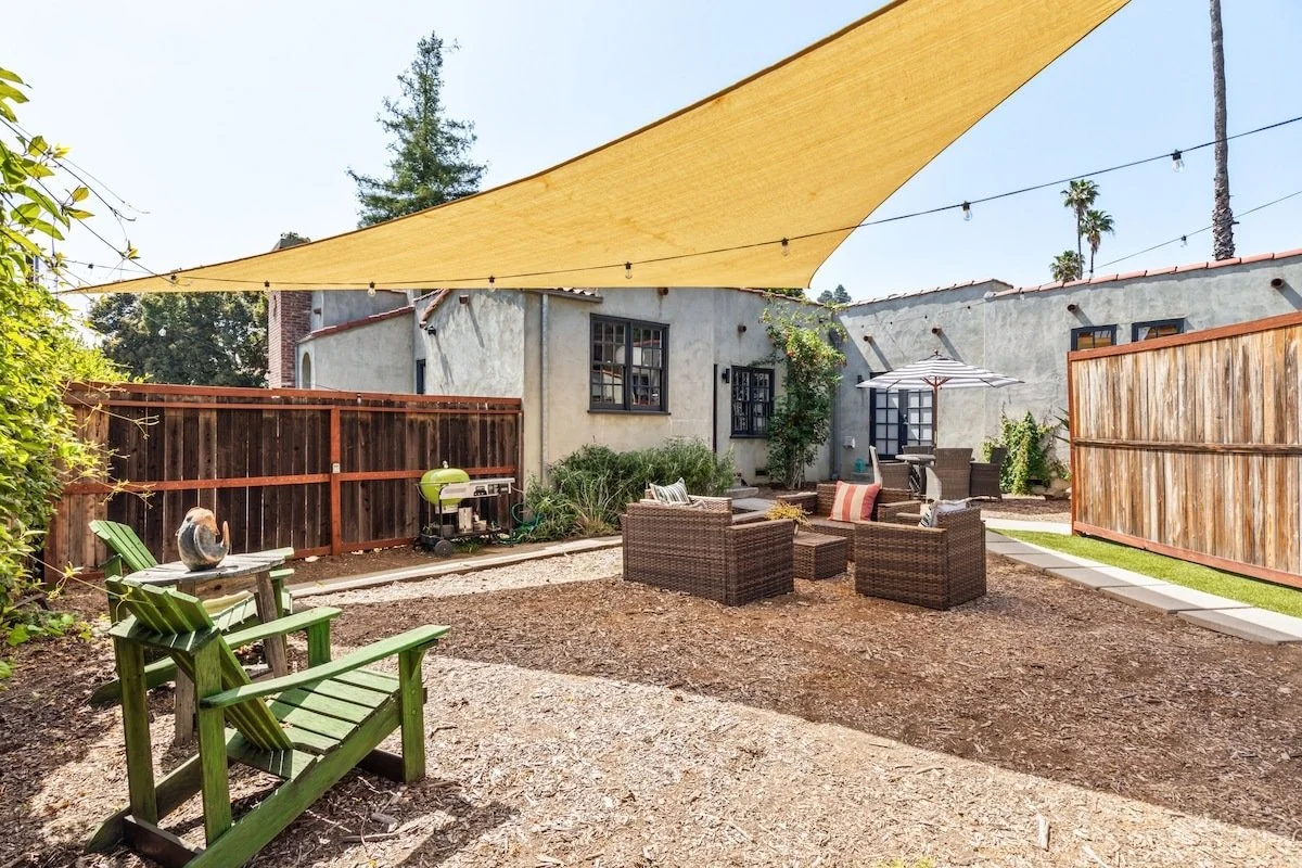 PL-7105-los-feliz-gated-villa-006.jpg