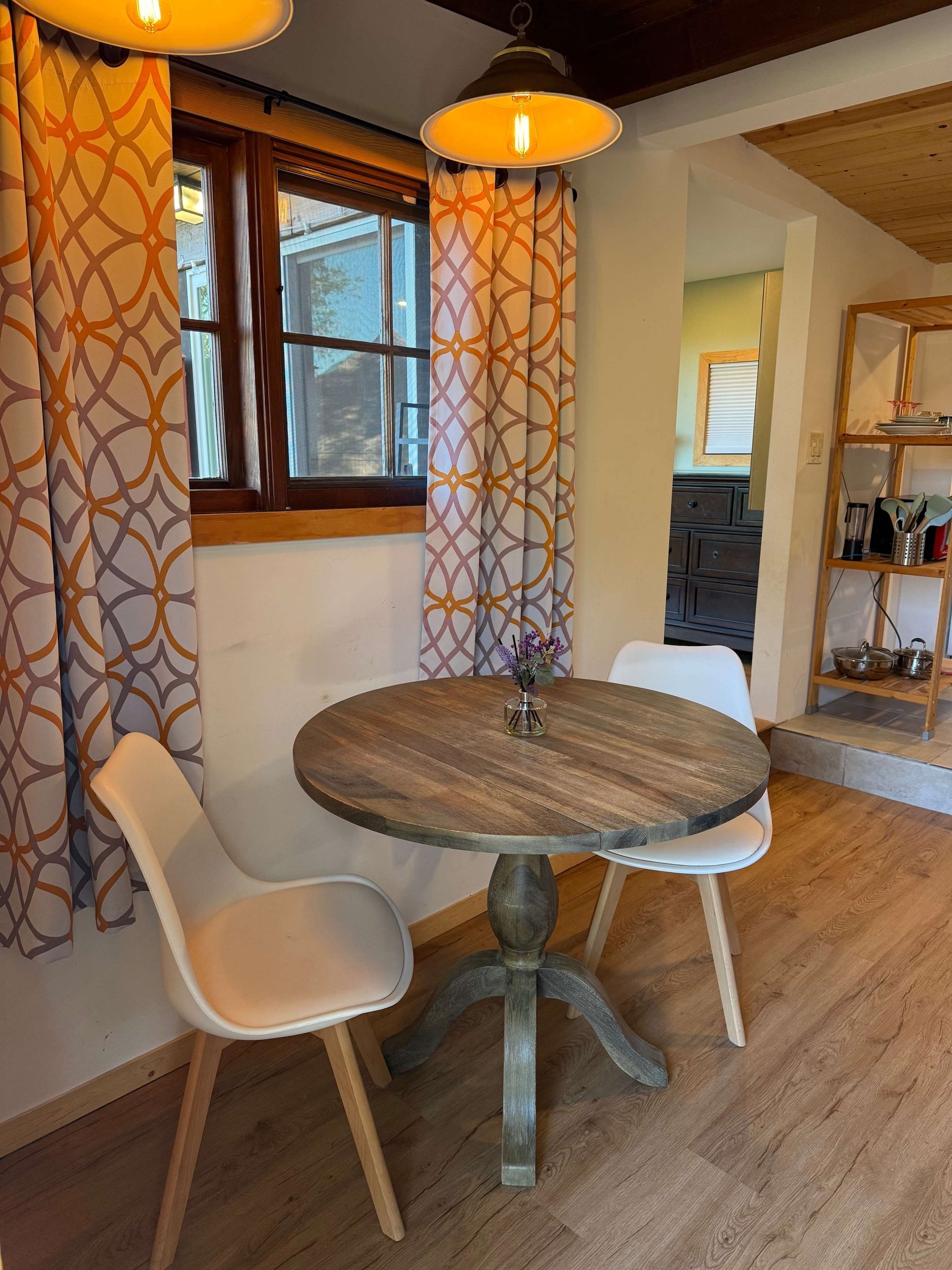 PL-1504-topanga-canyon-view-cabin-042.jpg