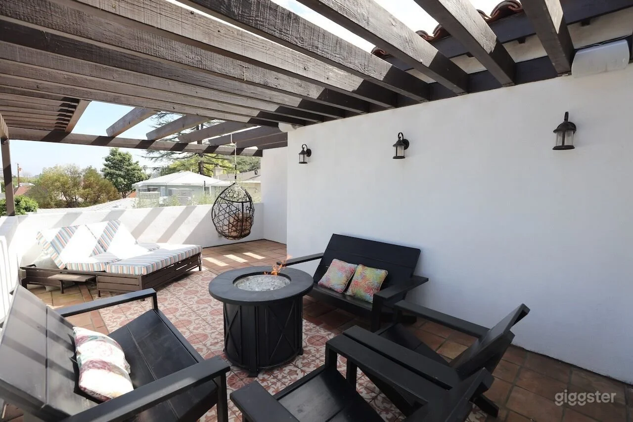 109_Toluca_Lake_Spanish_Revival.jpg