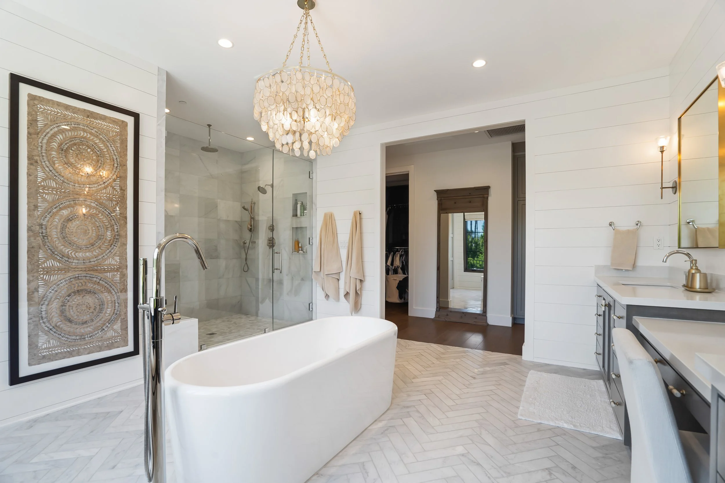 Collins-71-master bath.jpg