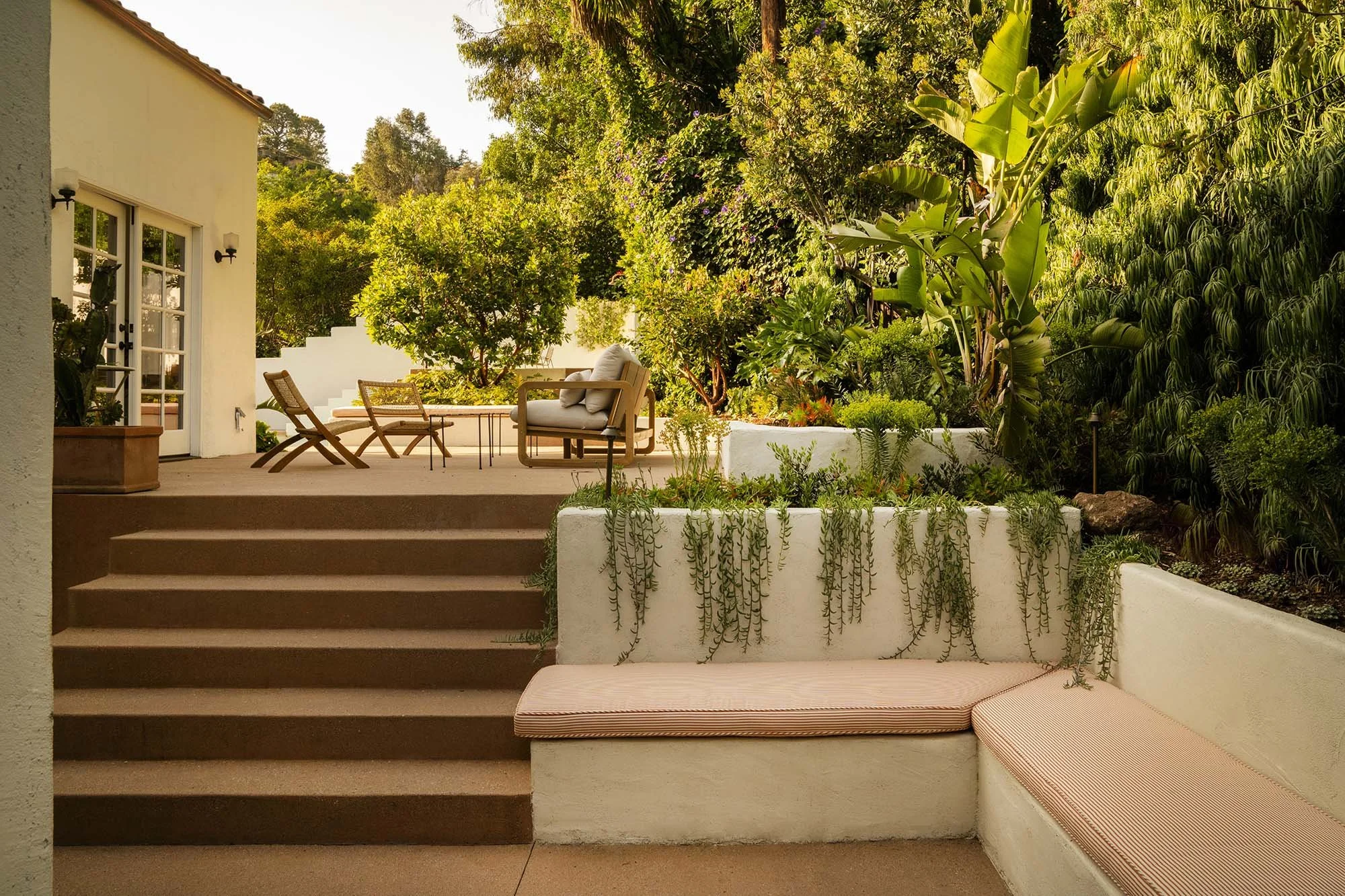 PL6014-031-patio-terrace-steps-built-in-bench-wide.jpg