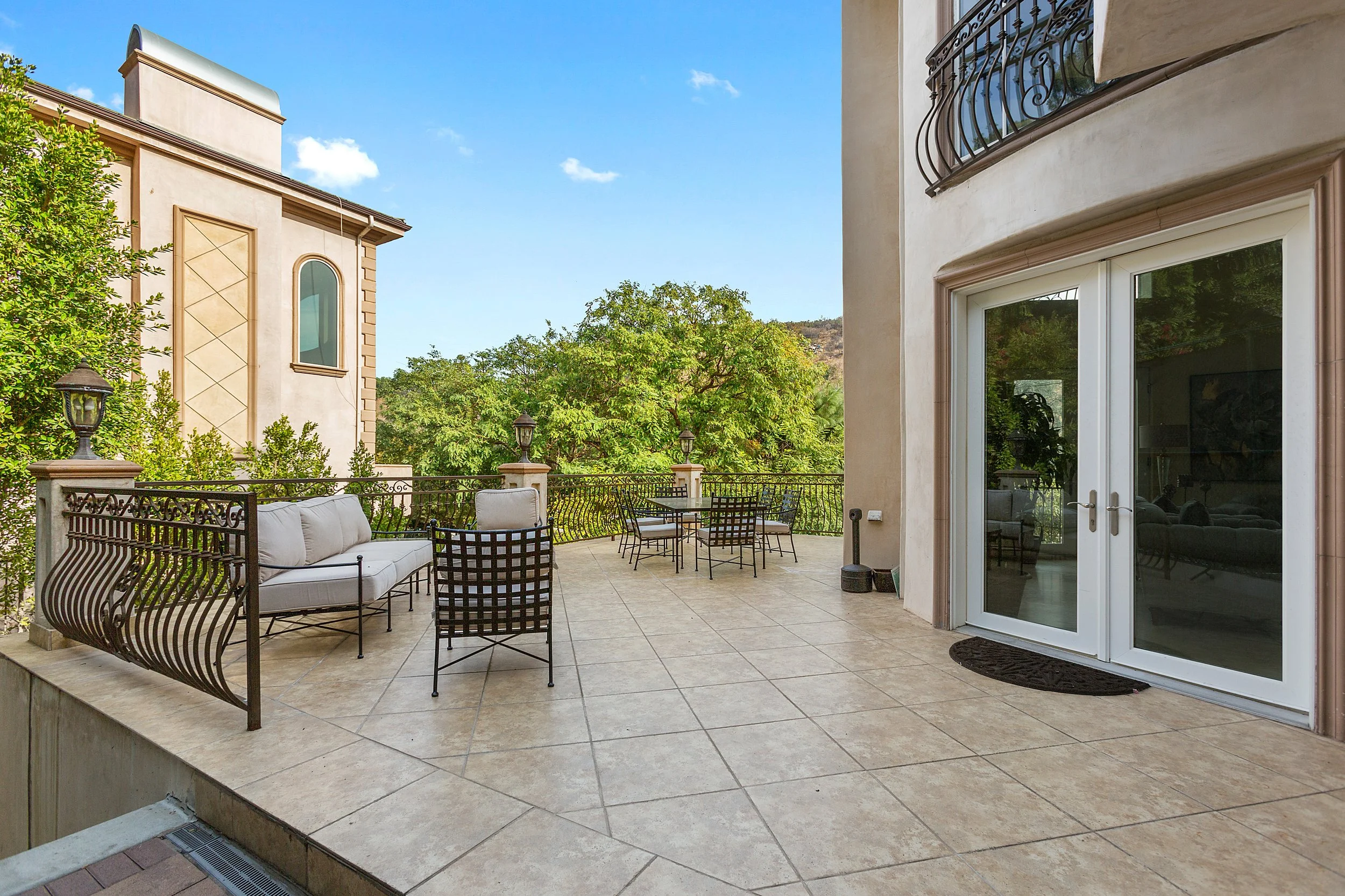 1441_Robmar_Dr_Beverly_Hills_CA_9021000009.jpg