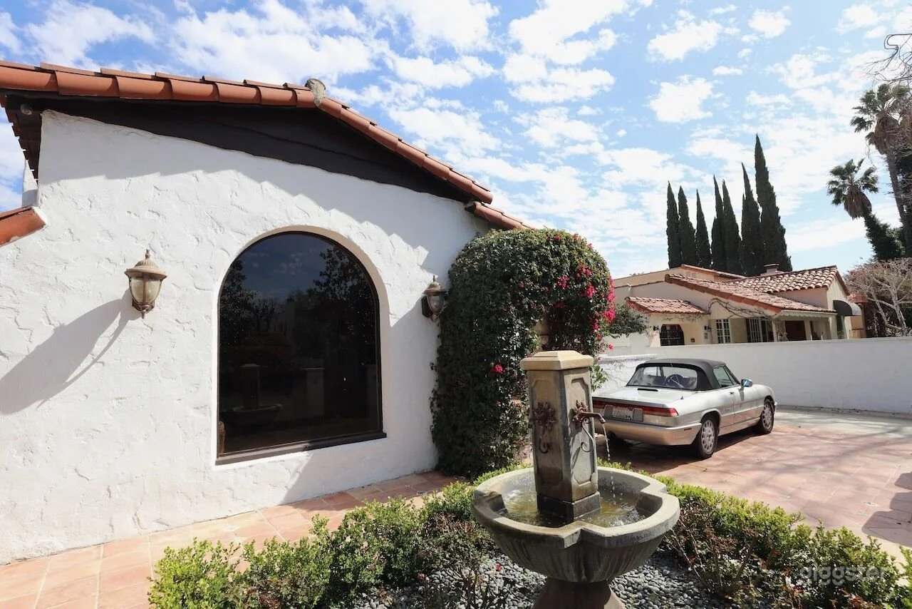 041_Toluca_Lake_Spanish_Revival.jpg