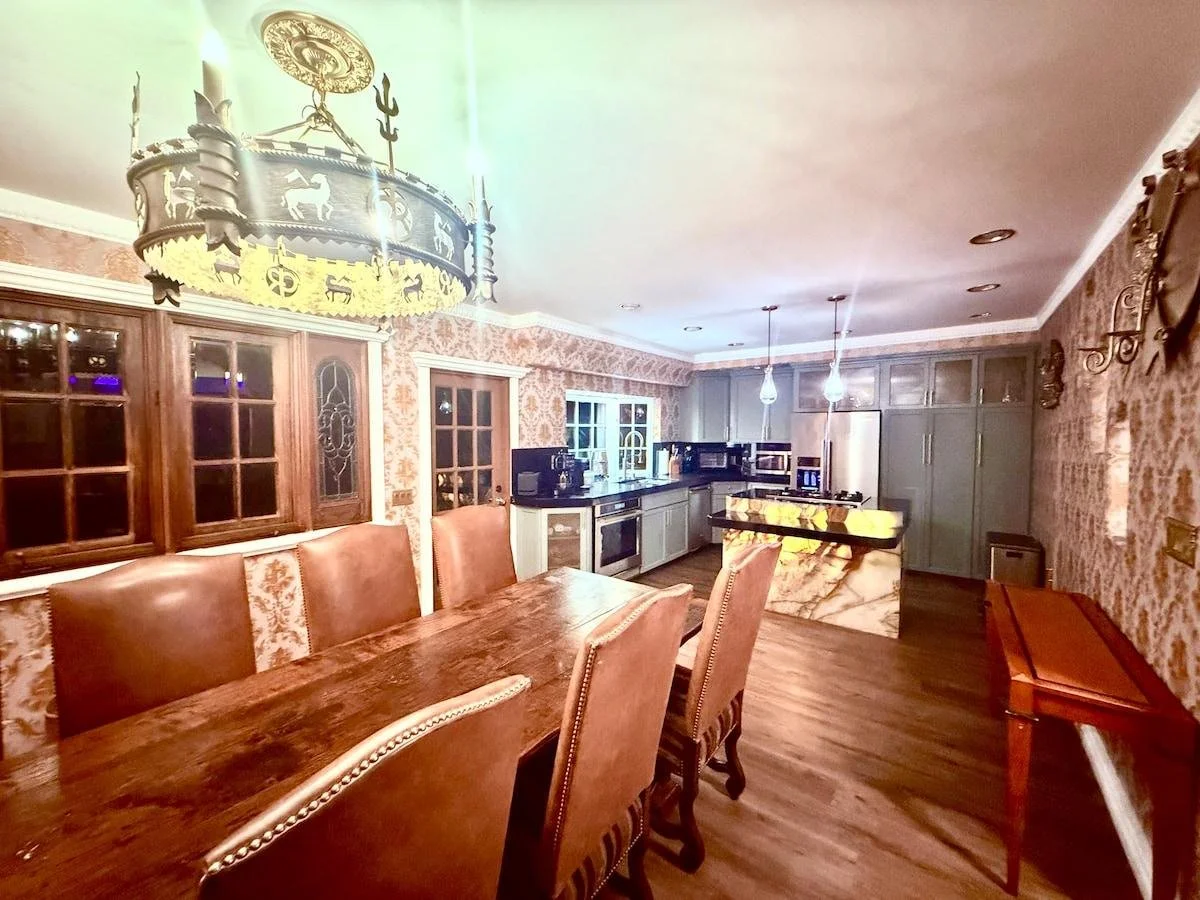 014-castle-ivar-dining-to-kitchen.jpg