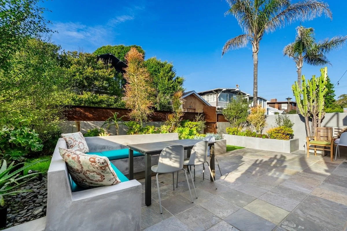 PL-4501-venice-coastal-courtyard-house-009.jpg