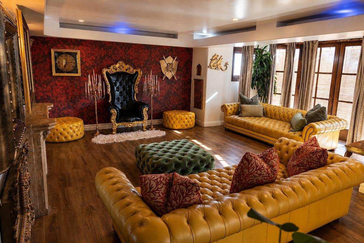 007-castle-ivar-living-room-wide.jpg