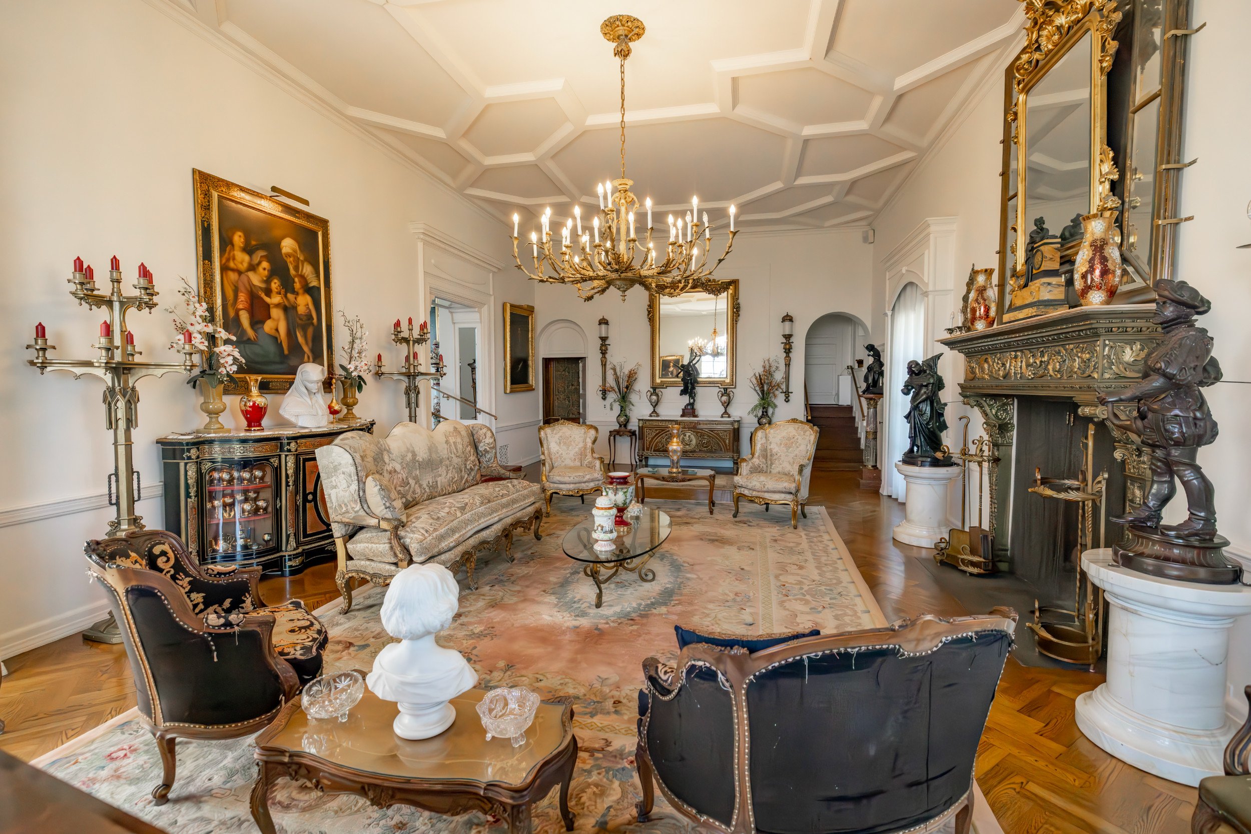 La_Dolce_Villa_047.jpg