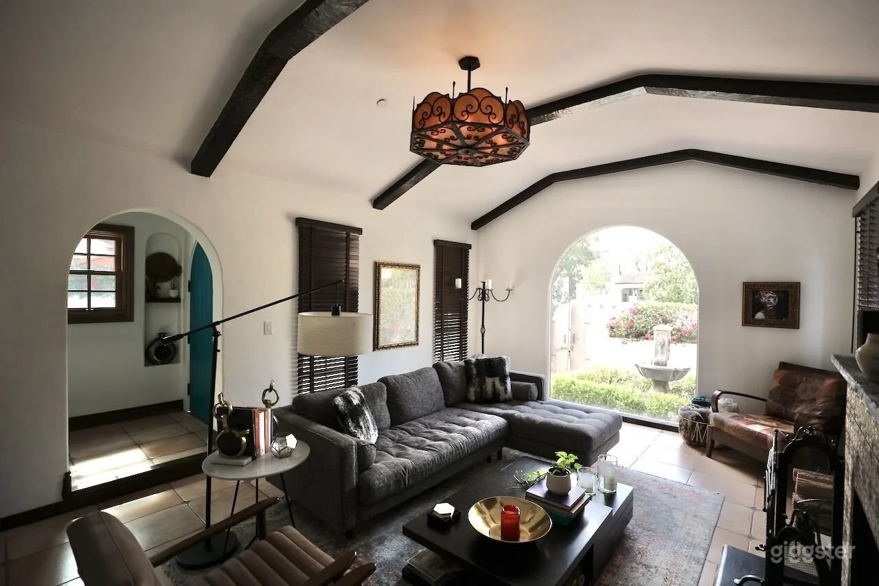 083_Toluca_Lake_Spanish_Revival.jpg