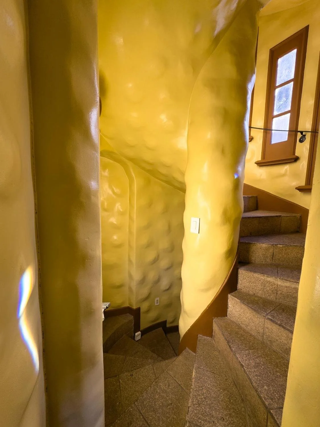 040-castle-ivar-tower-stairway.jpg