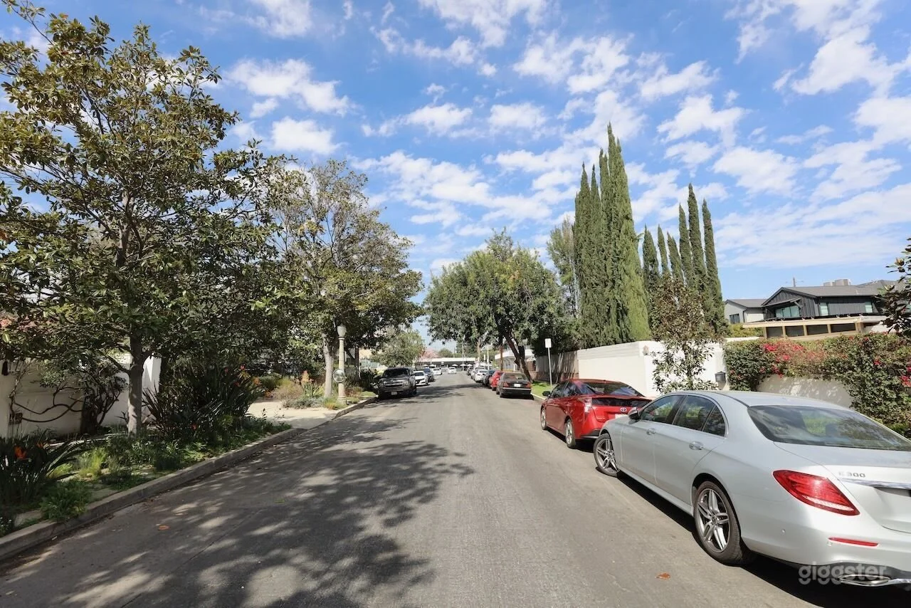 029_Toluca_Lake_Spanish_Revival.jpg