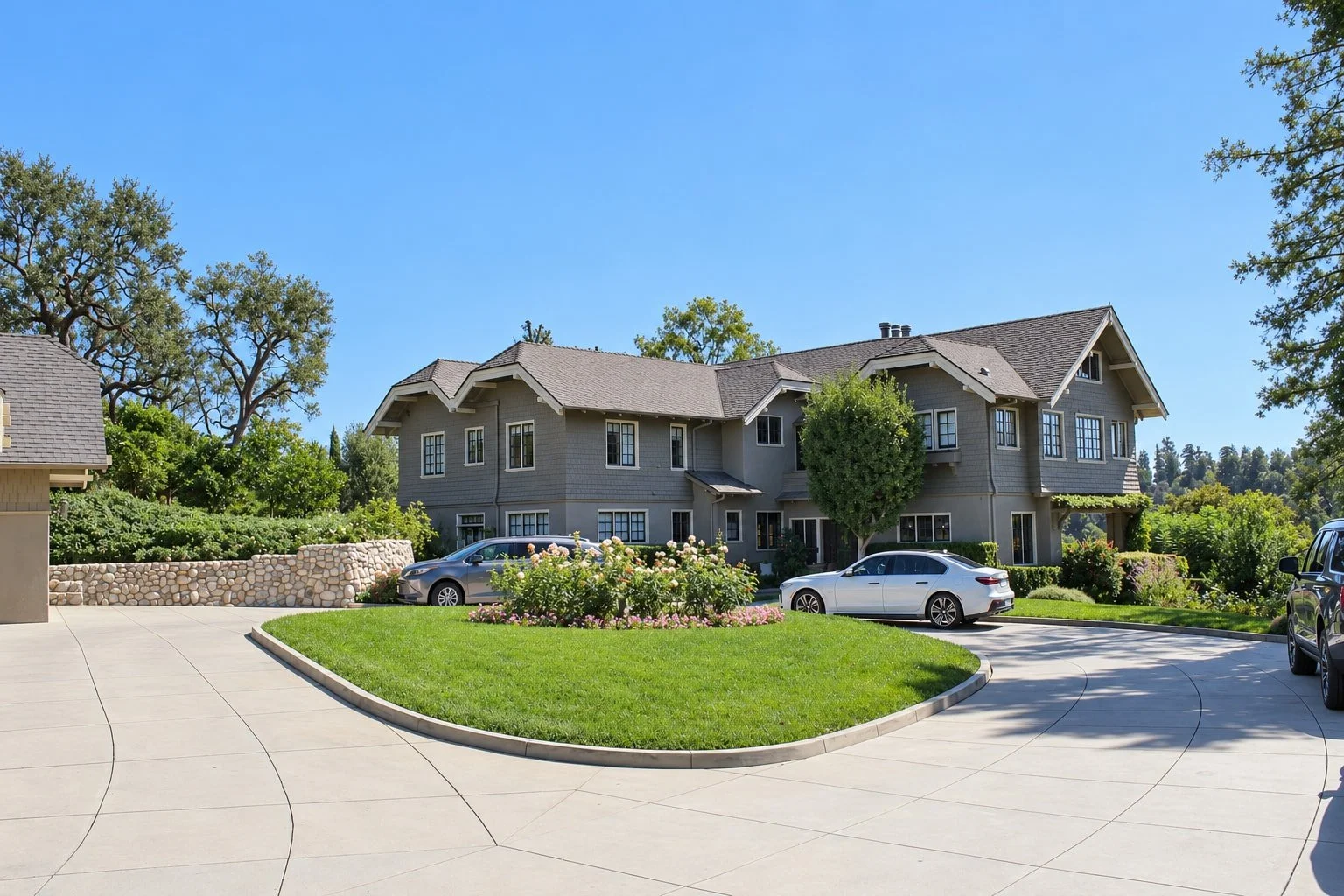 65_PL-4107_estate-broad-arrival-view.jpg