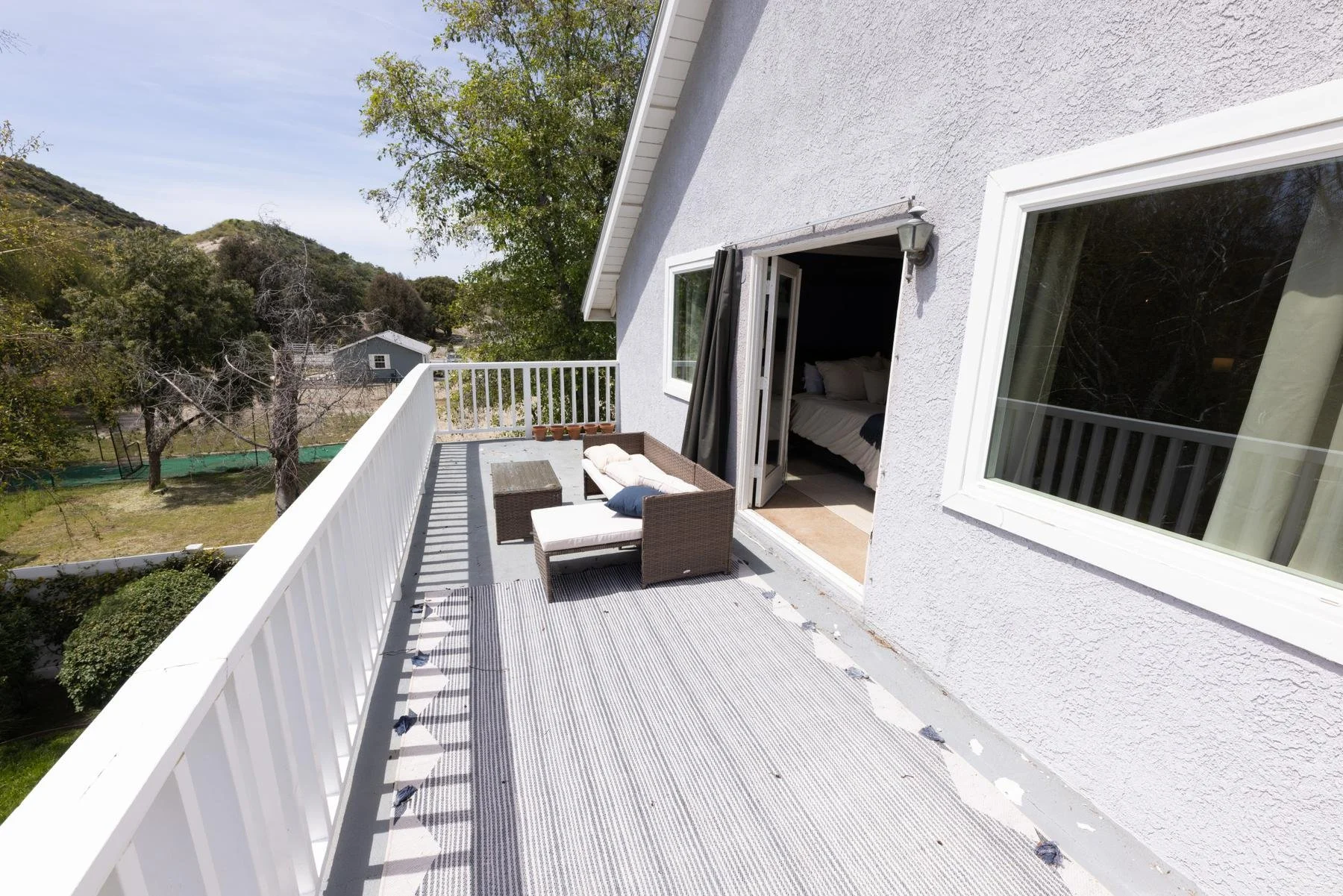 043-sand-canyon-upstairs-balcony-seating.jpg