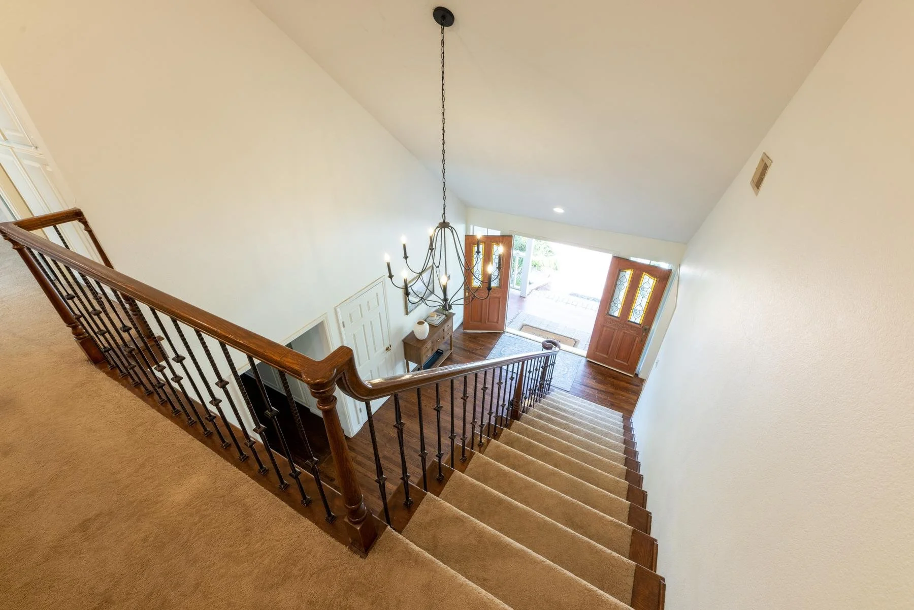 037-sand-canyon-upstairs-staircase.jpg