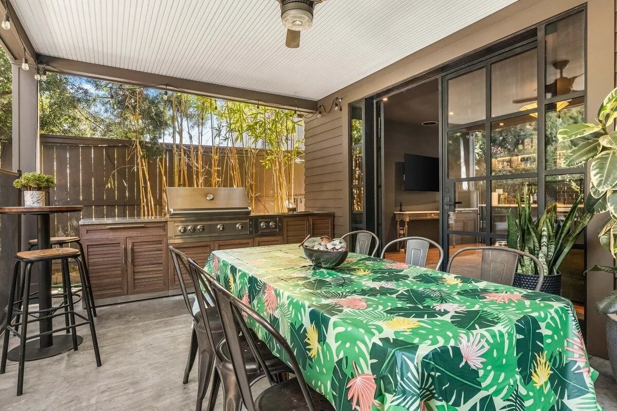 PL-7303-silver-lake-craftsman-pool-retreat-026.jpg