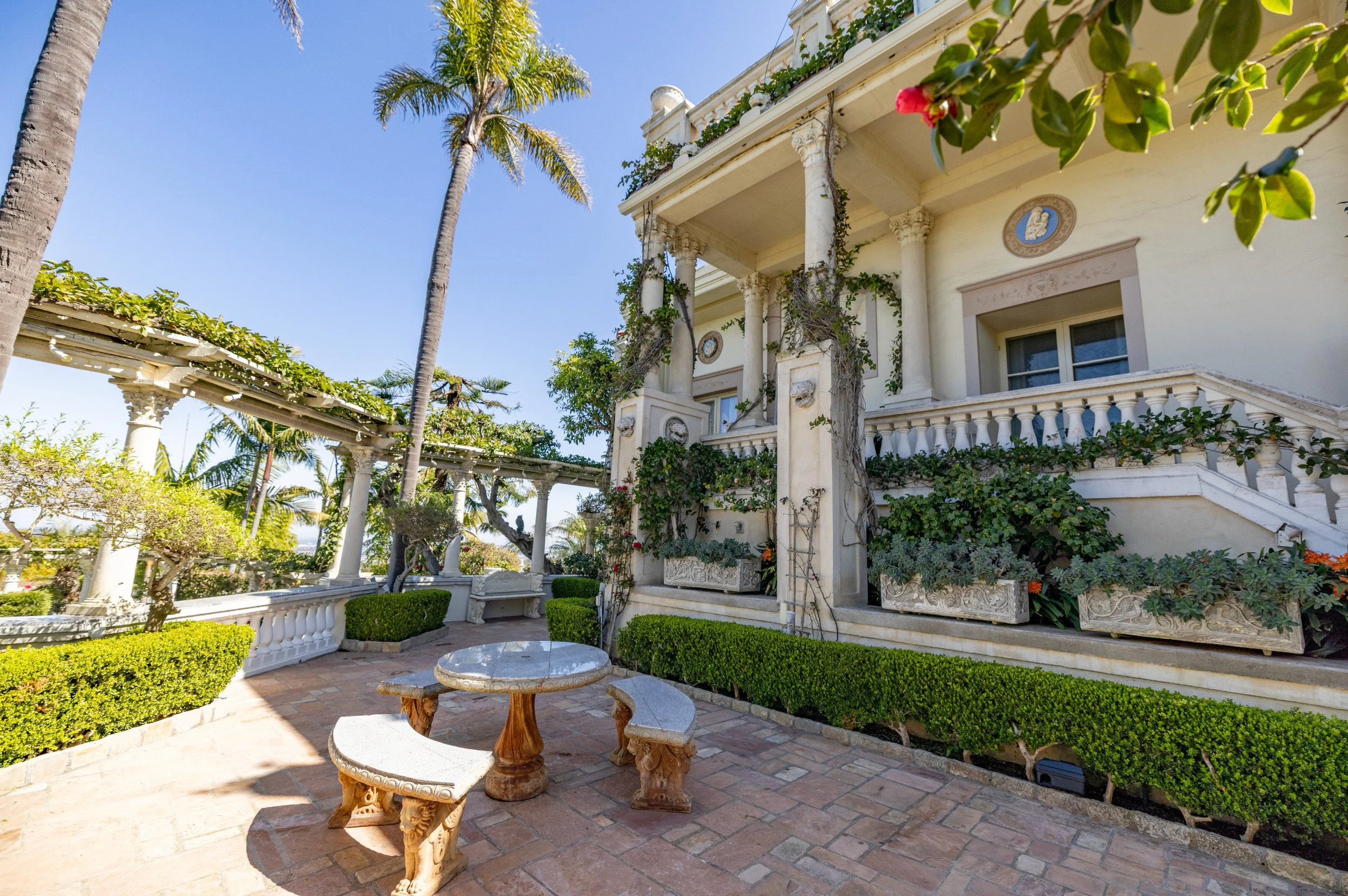 La_Dolce_Villa_032.jpg