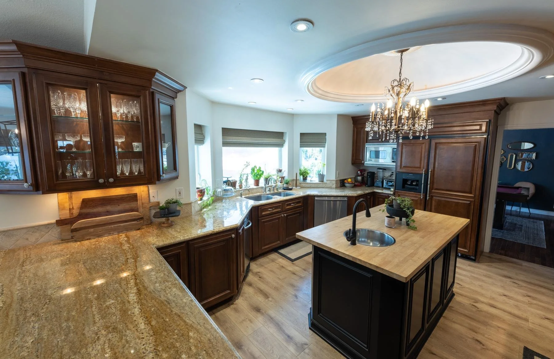026-sand-canyon-kitchen-island.jpg