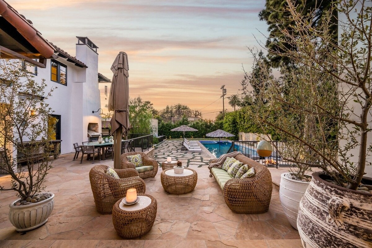 PL-7004-windsor-square-mediterranean-pool-villa-038.jpg