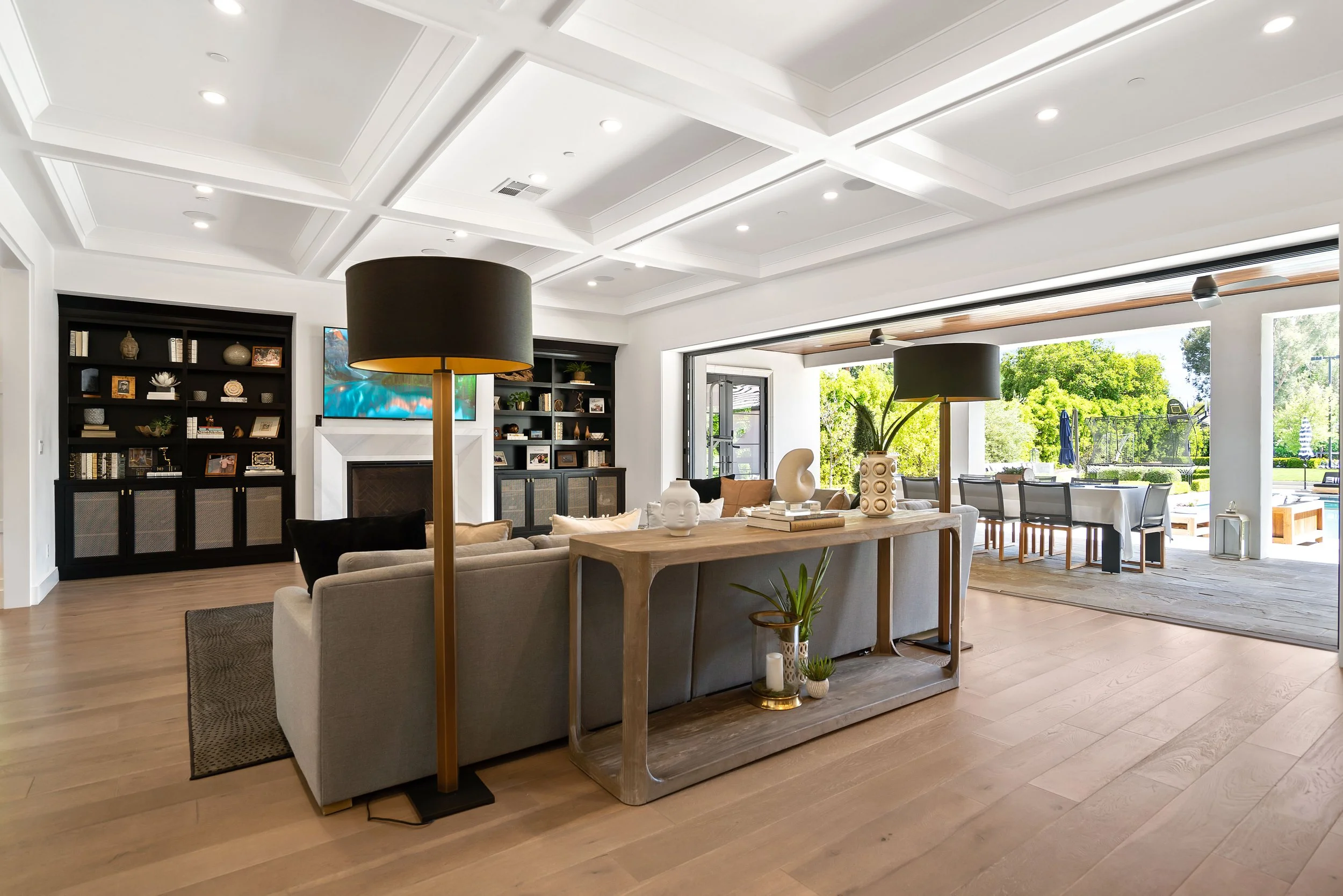 Collins-17-great room.jpg