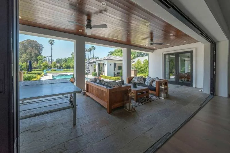 Collins-31-patio3.jpg