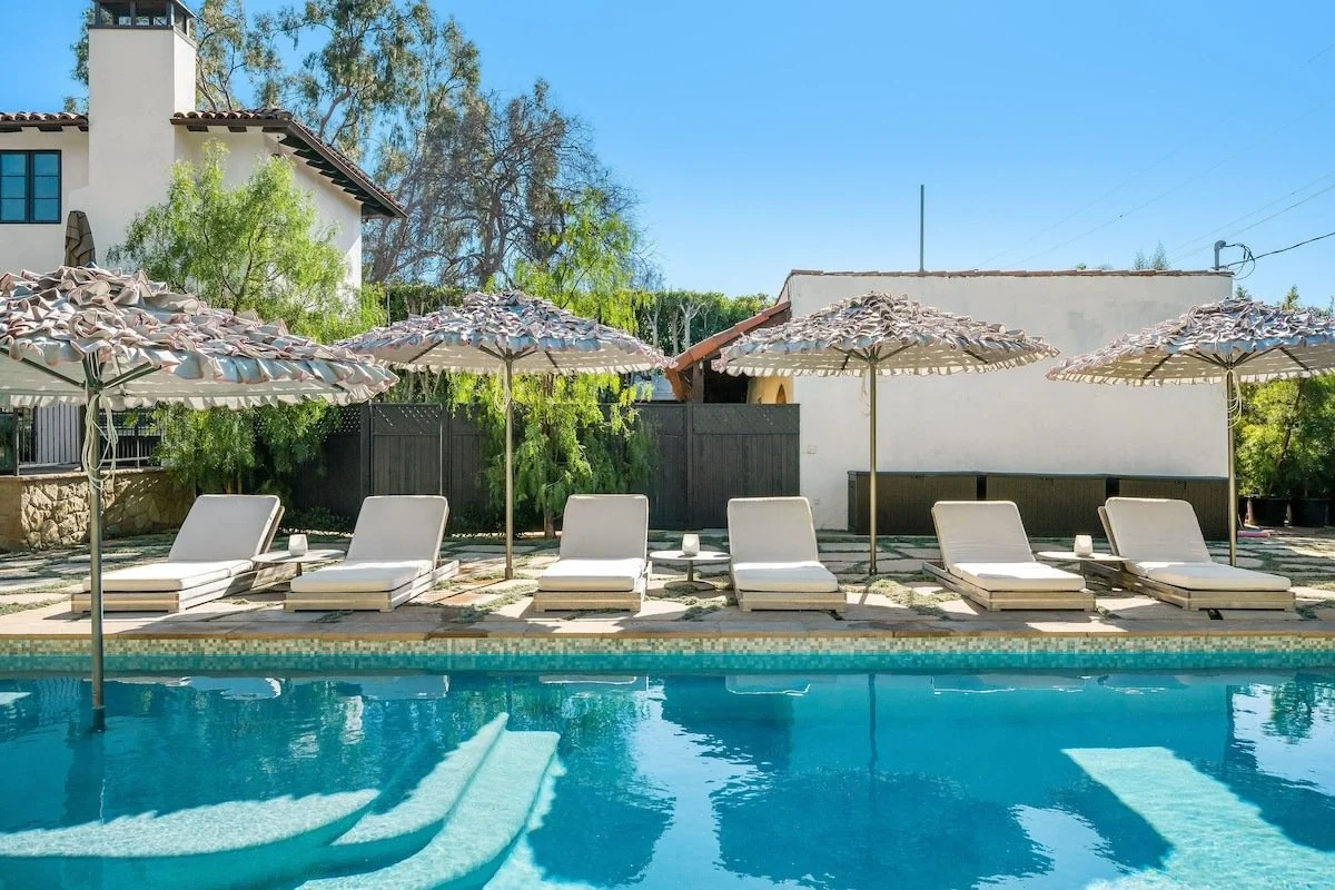 PL-7004-windsor-square-mediterranean-pool-villa-004.jpg