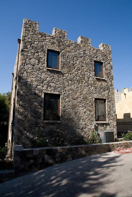 Lobo_Castle_006.jpg