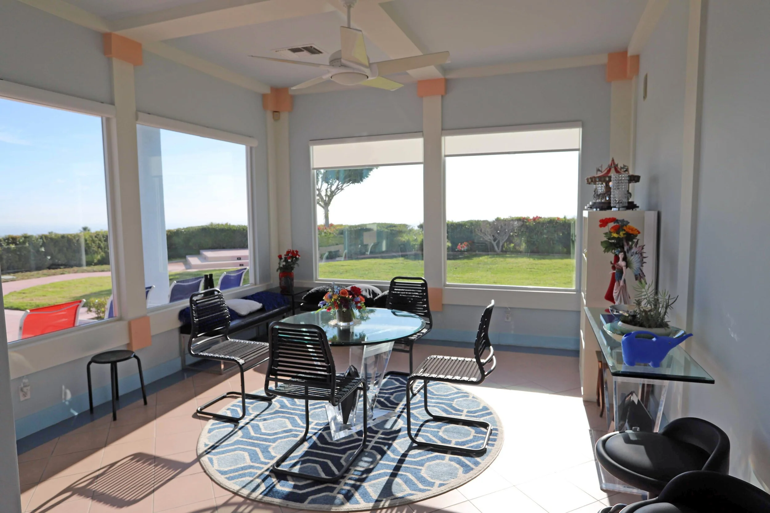 ModernHome1_26.jpg