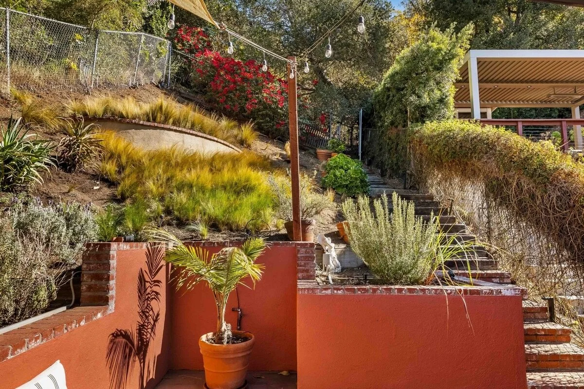 PL-6009-hollywood-hills-mid-century-hideaway-001.jpg