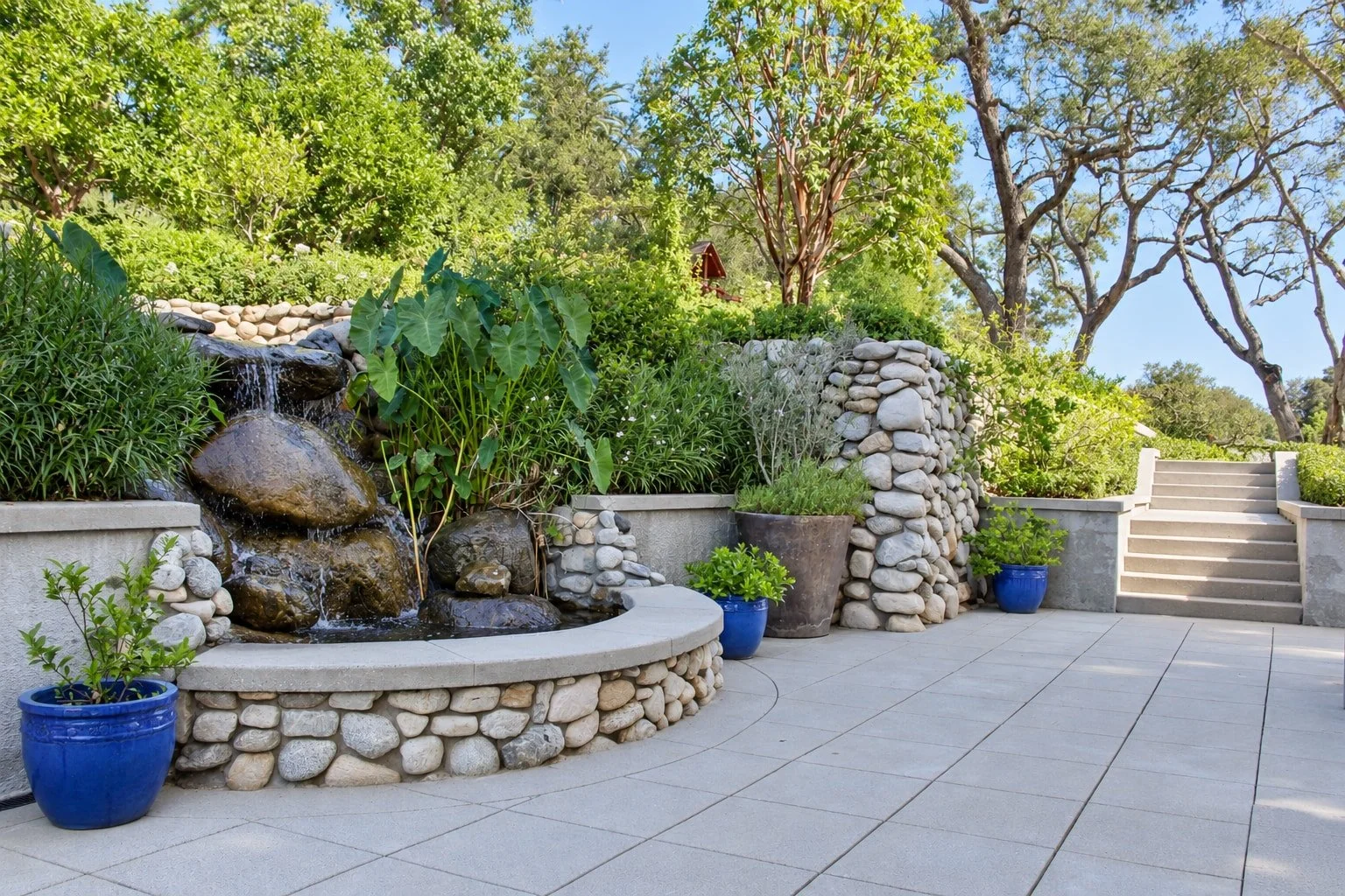 48_PL-4107_stone-fountain-terrace.jpg