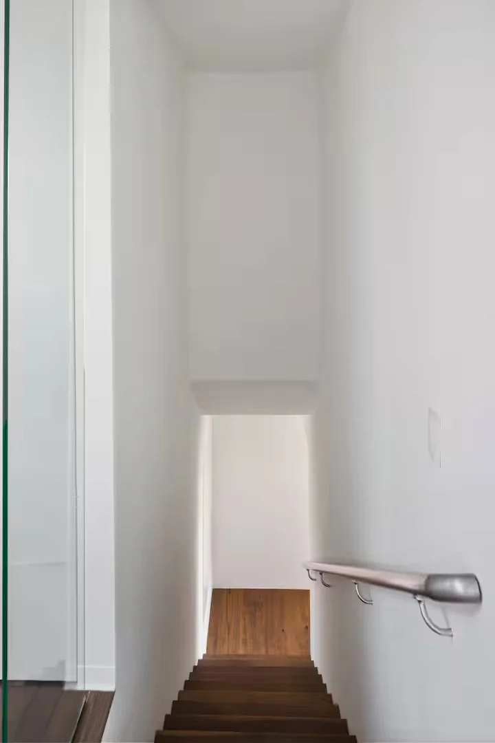 0ee57906-077a-45d0-89e6-fb04ce6d1781.jpeg